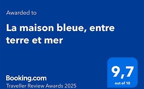 La maison bleue, entre terre et mer